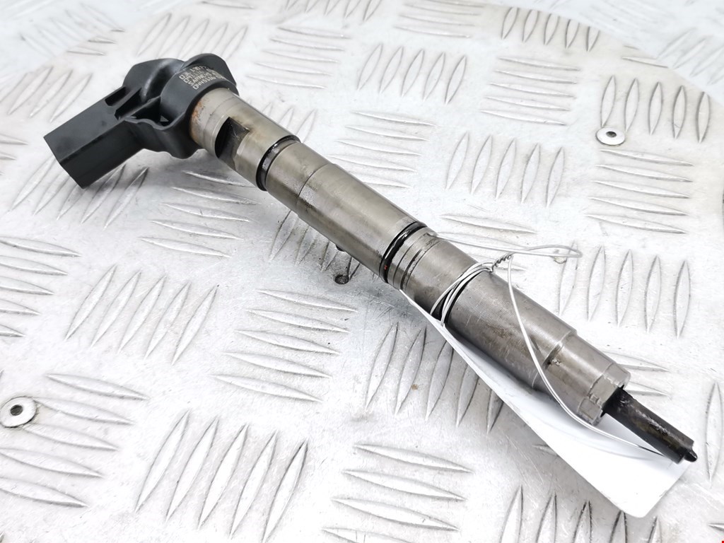 Форсунка дизельная электрическая VOLKSWAGEN Passat CC 2008-2017