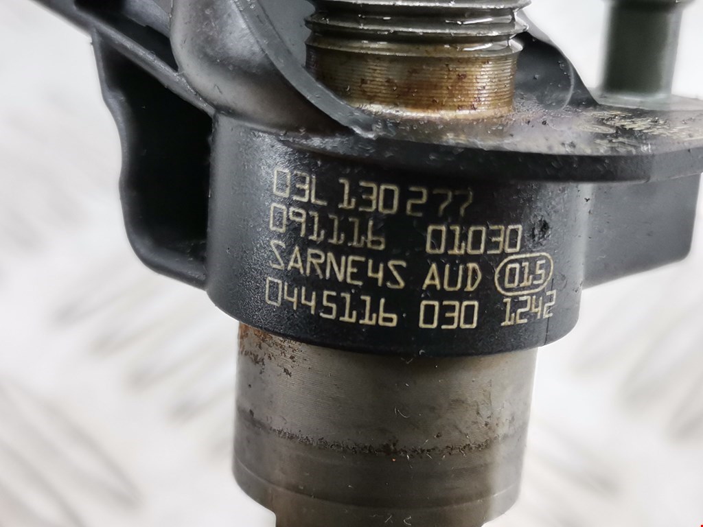 Форсунка дизельная электрическая VOLKSWAGEN Passat CC 2008-2017