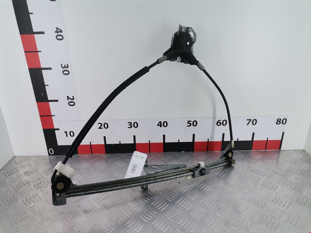 Стеклоподъемник передний правый AUDI 80 B4 1991-1996