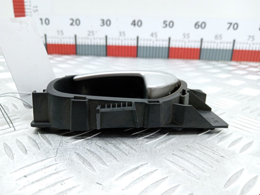 Ручка дверная передняя внутренняя левая PEUGEOT 207 2006-2015