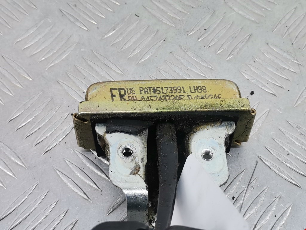 Ограничитель открывания двери CHRYSLER 300 M 300M 1998-2004