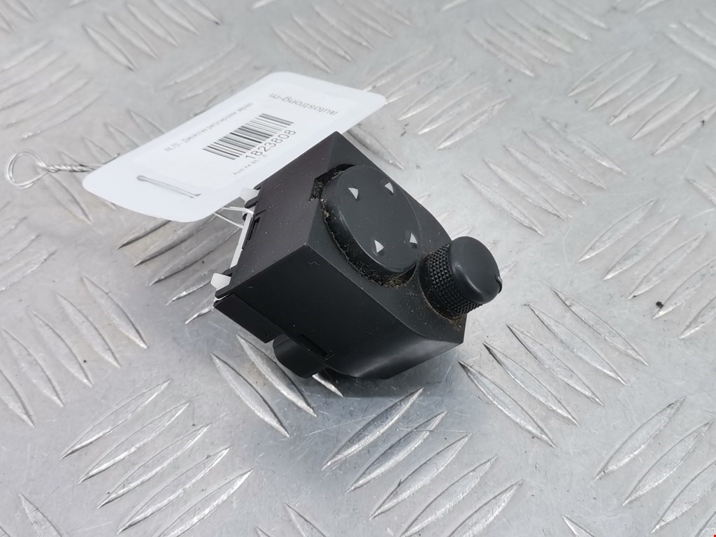 Блок управления зеркалами AUDI A4 B5 1995-2001