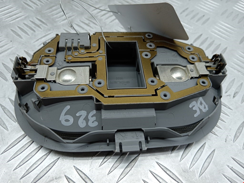 Плафон салонный (салона фонарь) MITSUBISHI Colt Z3 2003-2012