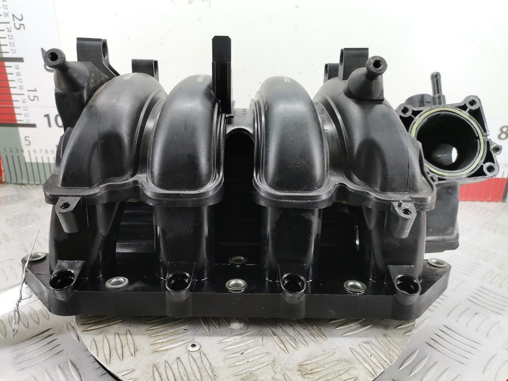 Коллектор впускной SEAT Ibiza 2002-2008