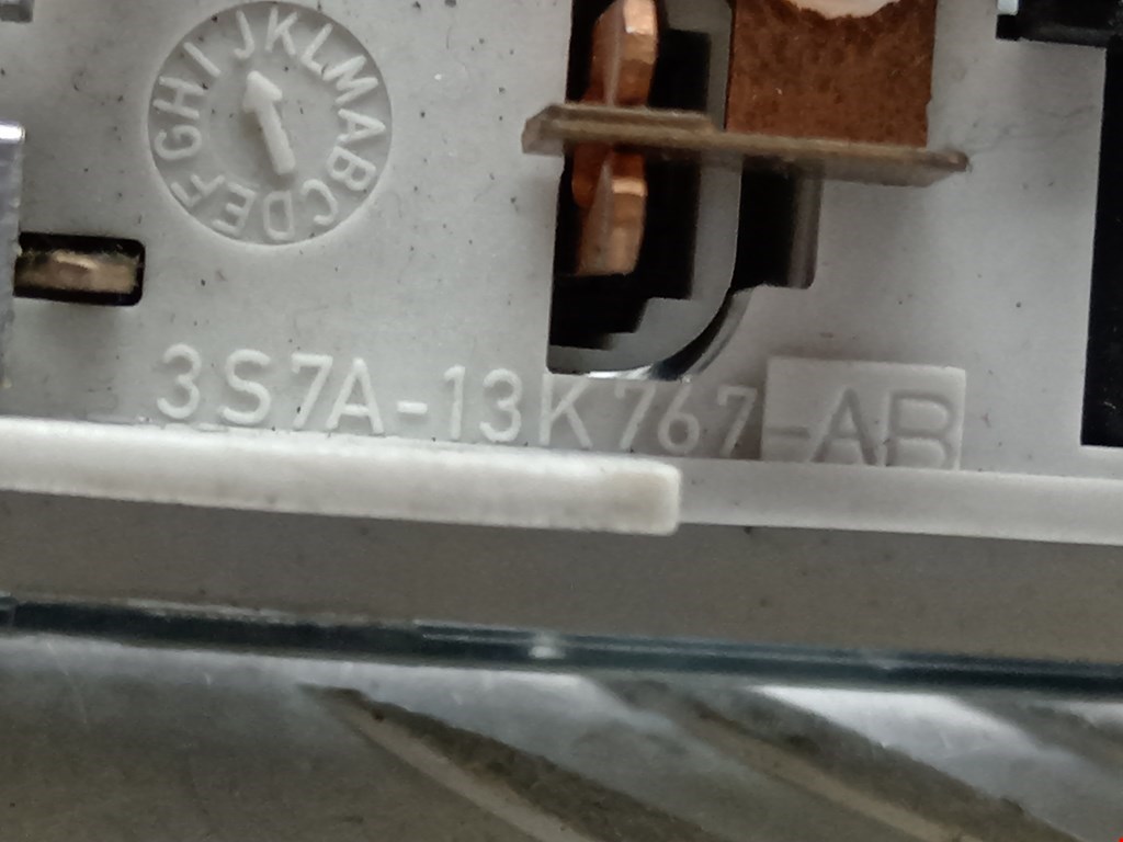 Плафон салонный (салона фонарь) FORD S-MAX 2006-2015