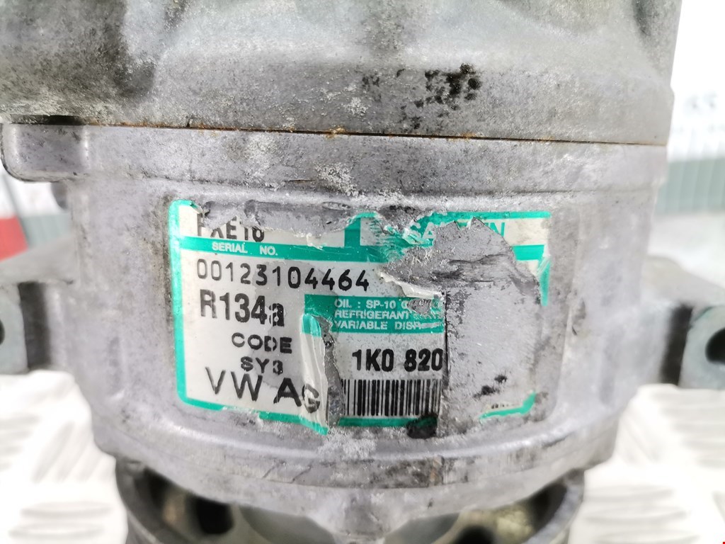 Компрессор кондиционера (системы кондиционирования) VOLKSWAGEN Golf V 2003-2009