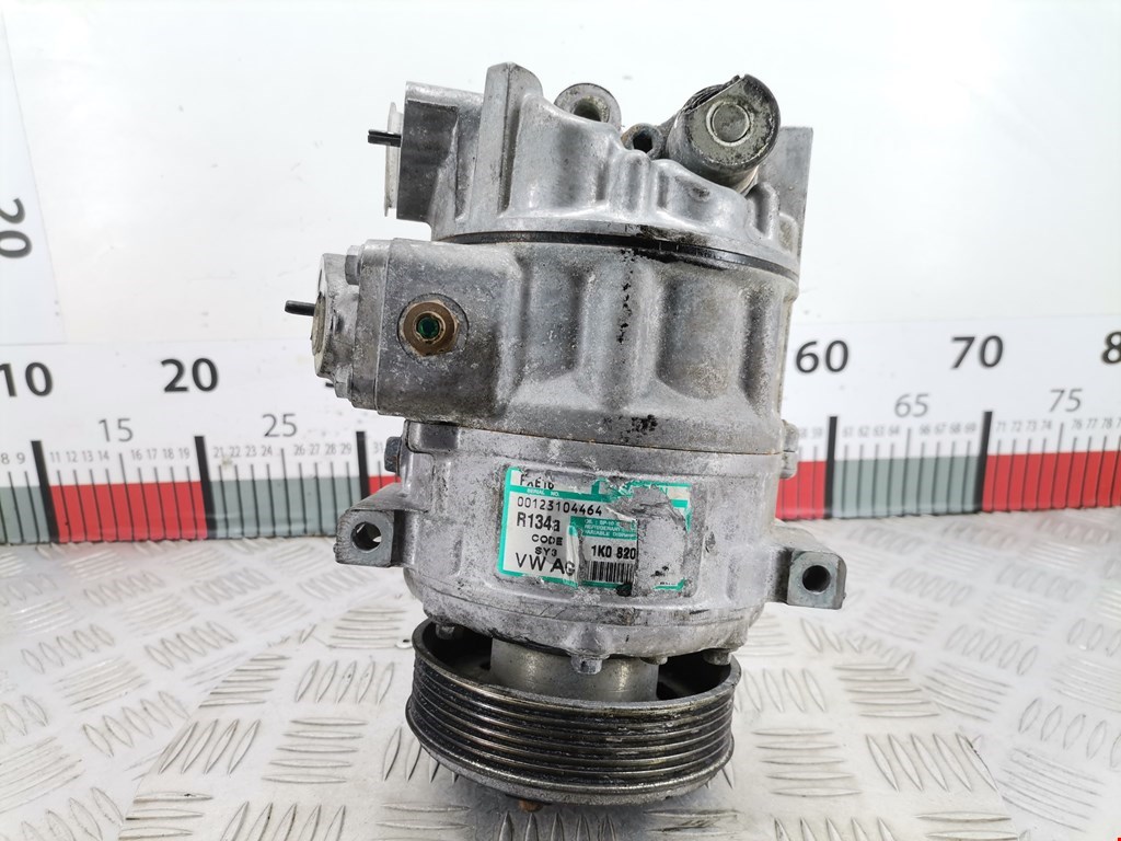 Компрессор кондиционера (системы кондиционирования) VOLKSWAGEN Golf V 2003-2009
