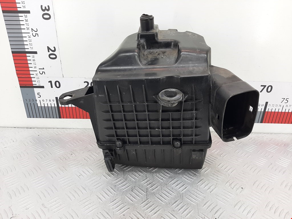 Корпус воздушного фильтра SKODA Rapid 2012-2020