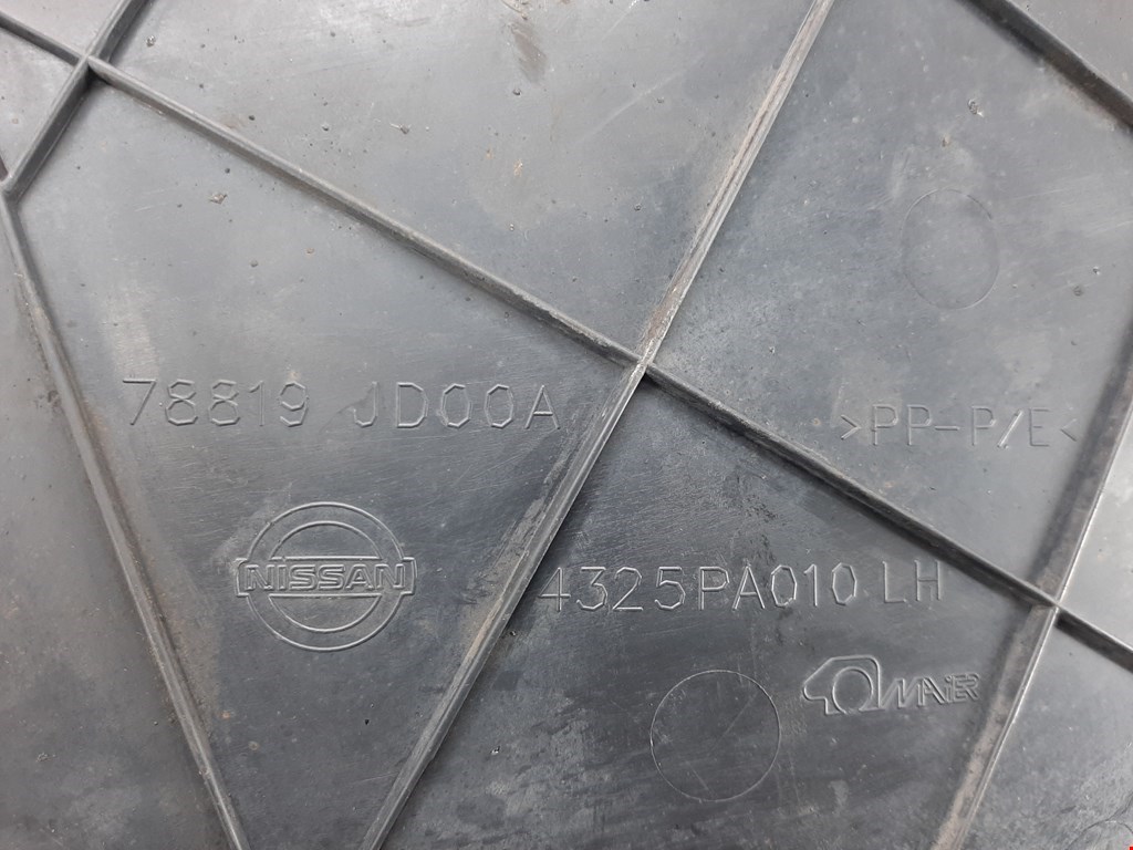 Локер (подкрылок) задний левый NISSAN Qashqai J10 2006-2013