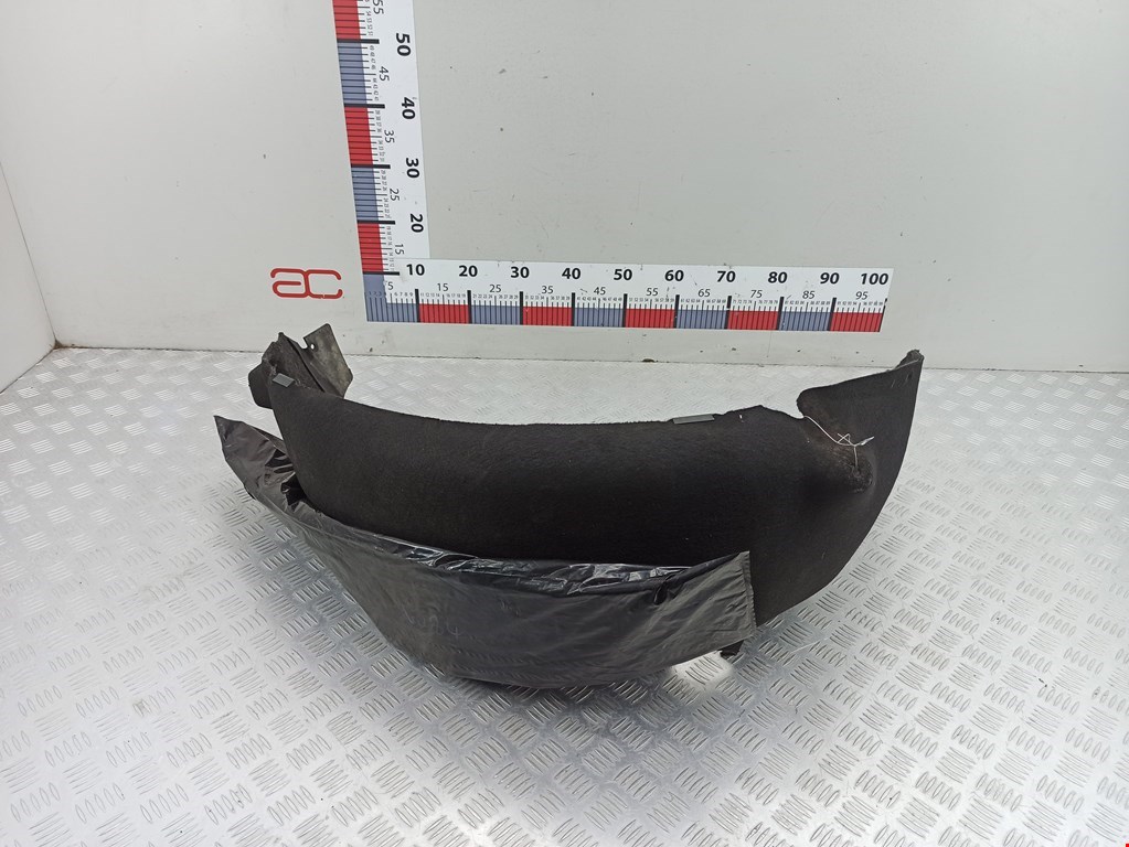 Локер (подкрылок) задний правый MERCEDES-BENZ C-Class C-klasse W204 2007-2015