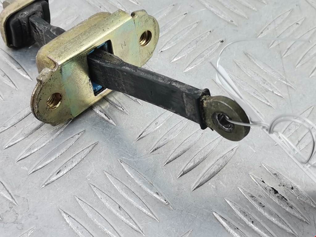 Ограничитель открывания двери VOLVO V40 I 1995-2004