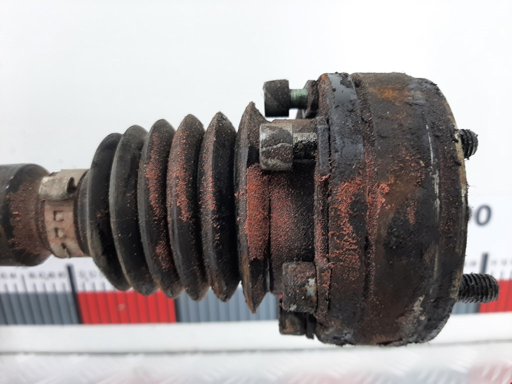 Полуось (привод, приводной вал) передняя правая VOLKSWAGEN Lupo 1999-2005