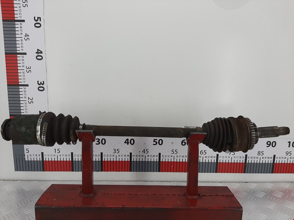 Полуось (привод, приводной вал) передняя правая SUBARU Legacy 1998-2004