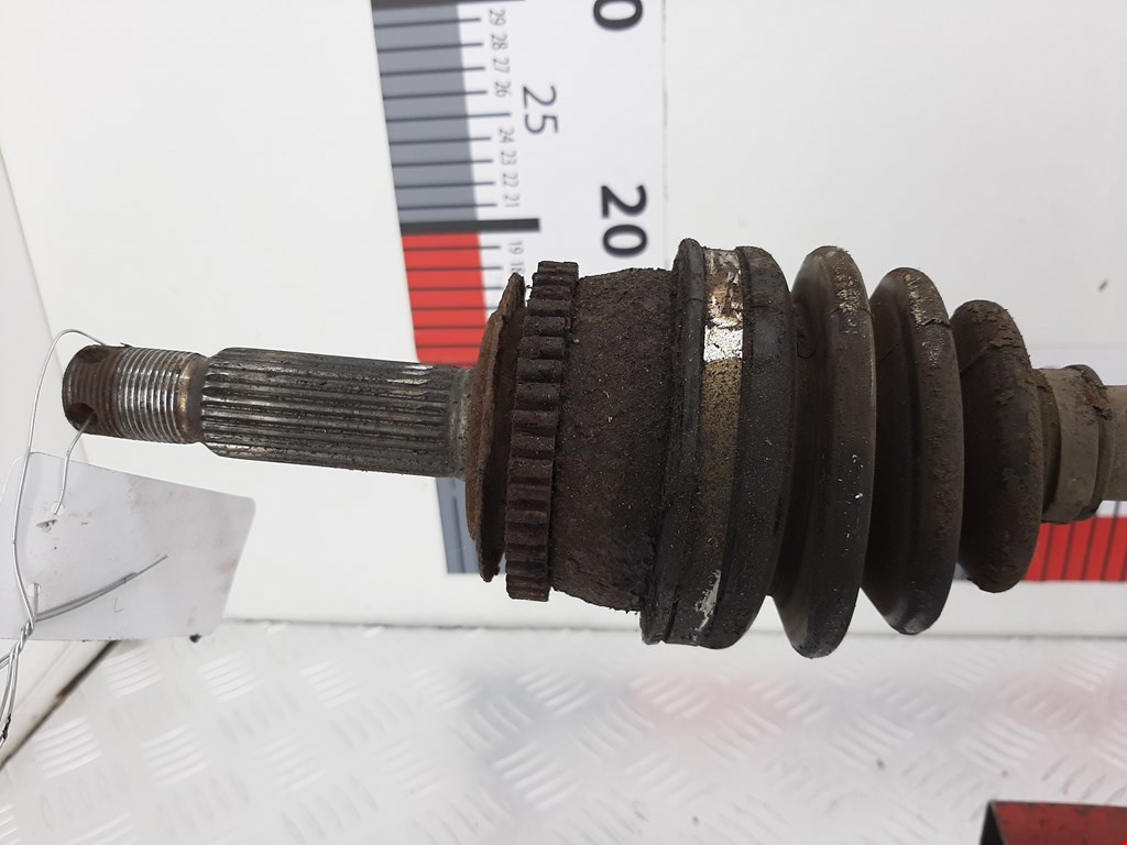 Полуось (привод, приводной вал) передняя правая HYUNDAI Getz 2002-2011