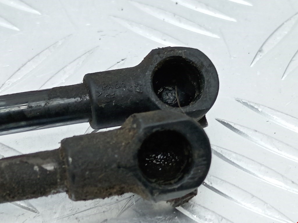 Амортизатор крышки (двери) багажника VOLKSWAGEN Lupo 1999-2005