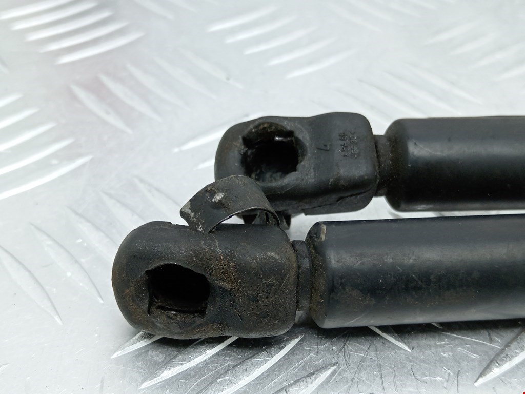 Амортизатор крышки (двери) багажника VOLKSWAGEN Lupo 1999-2005