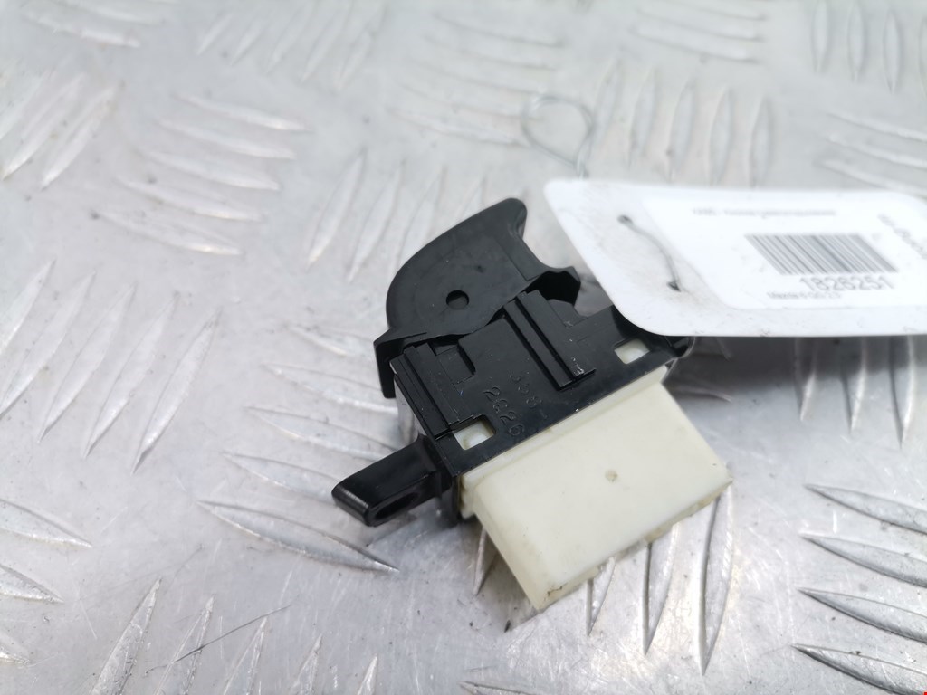 Кнопка стеклоподъемника MAZDA Mazda 6 GG 2000-2007