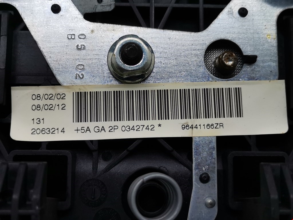 Подушка безопасности в рулевое колесо PEUGEOT 206 1998-2012