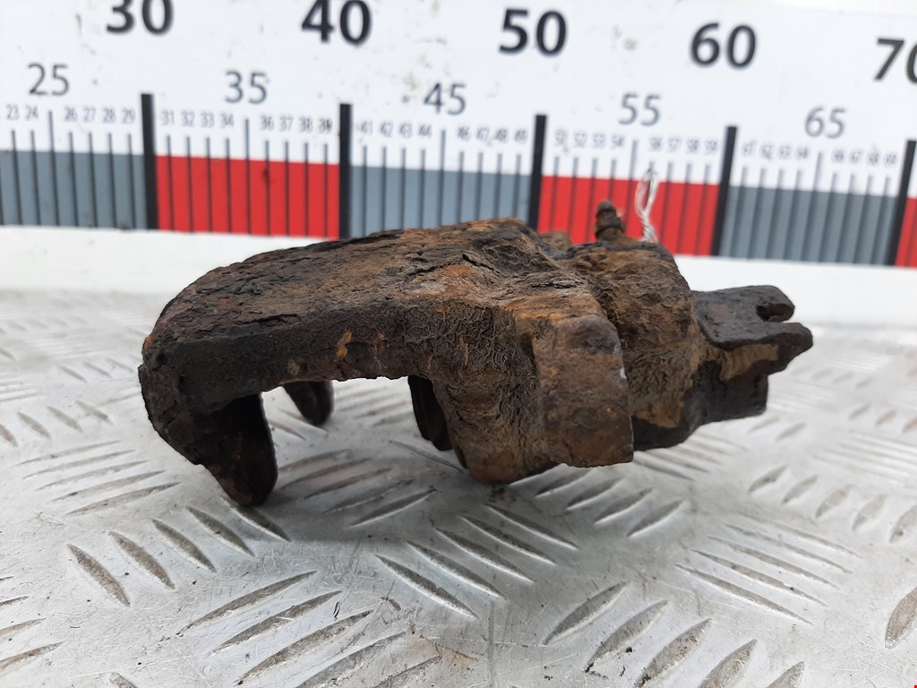 Суппорт задний левый SUBARU Legacy 1998-2004