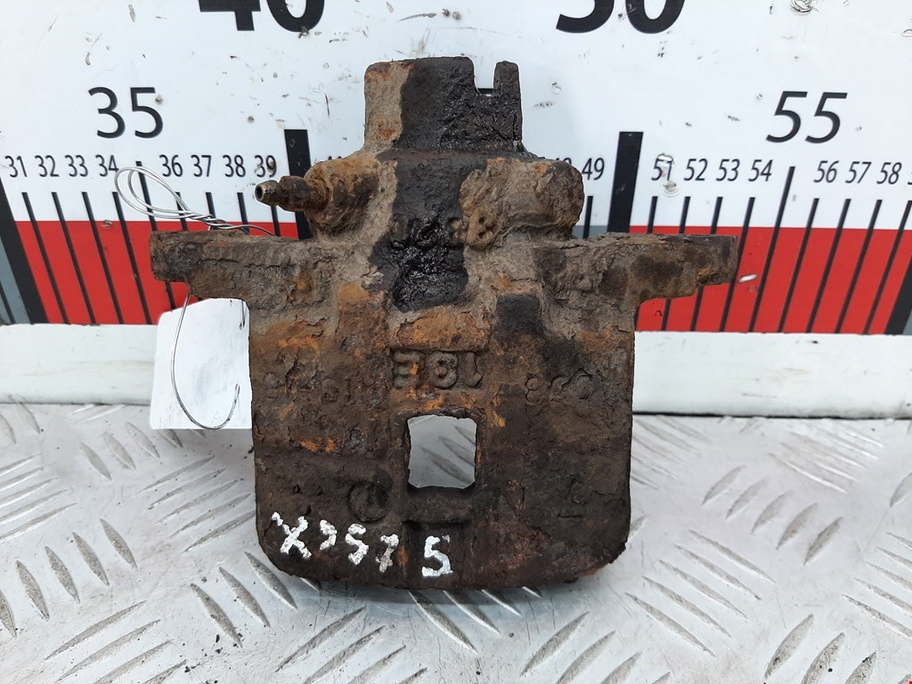 Суппорт задний левый SUBARU Legacy 1998-2004