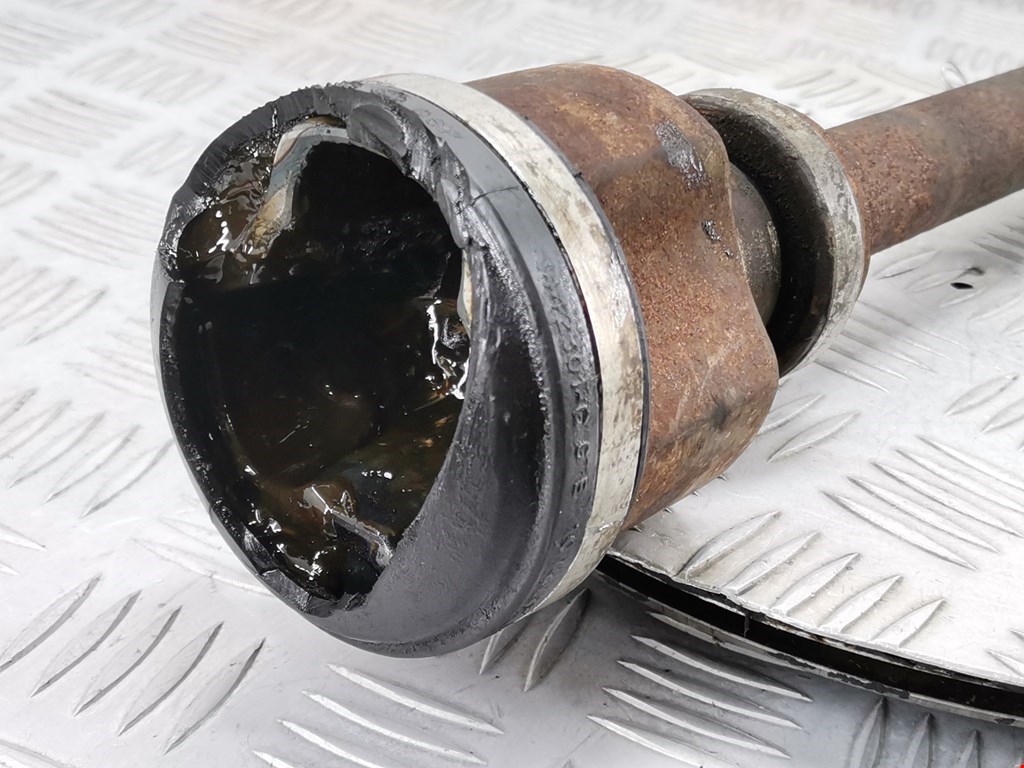 Полуось (привод, приводной вал) передняя правая PEUGEOT 206 1998-2012