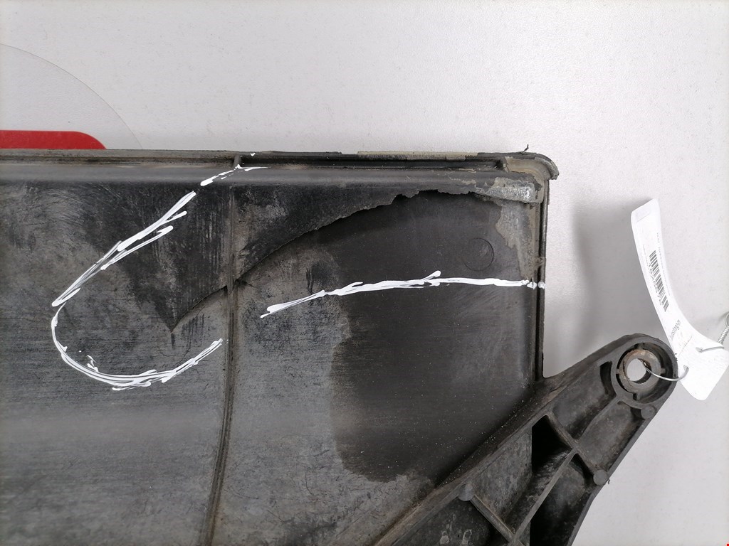 Диффузор (кожух) вентилятора IVECO Daily III 1999-2006