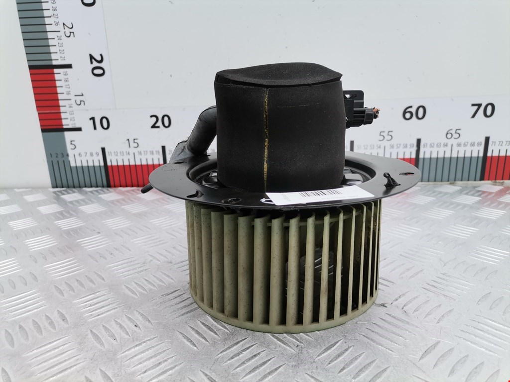 Моторчик (мотор) отопителя салона FORD Windstar 1994-2003