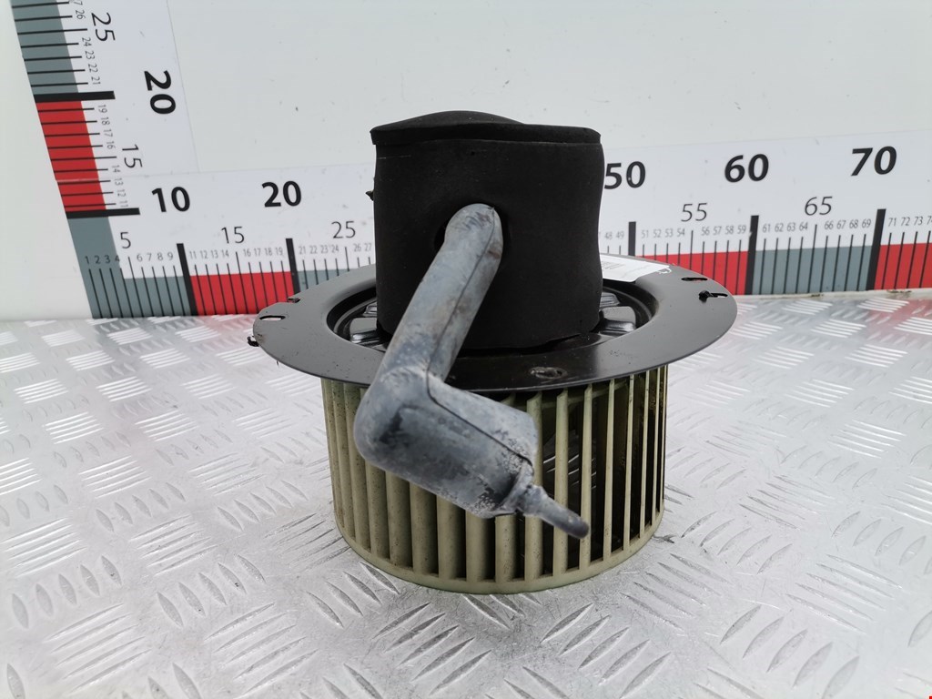 Моторчик (мотор) отопителя салона FORD Windstar 1994-2003