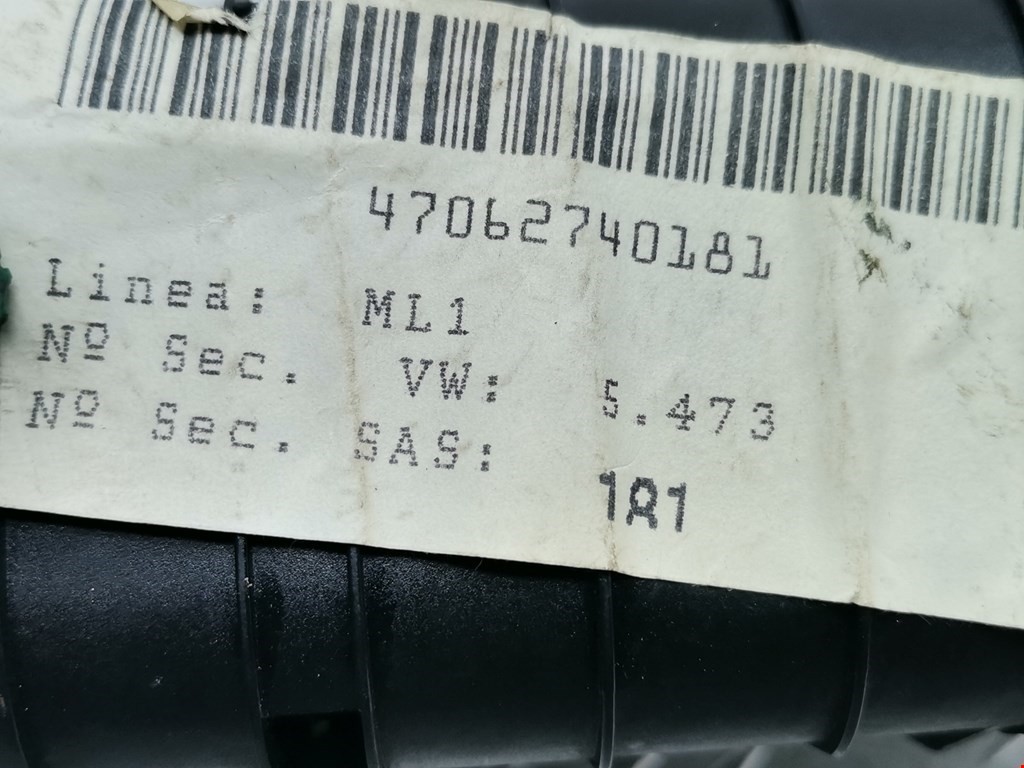 Датчик уровня в бачок омывателя VOLKSWAGEN Polo III 1994-2001