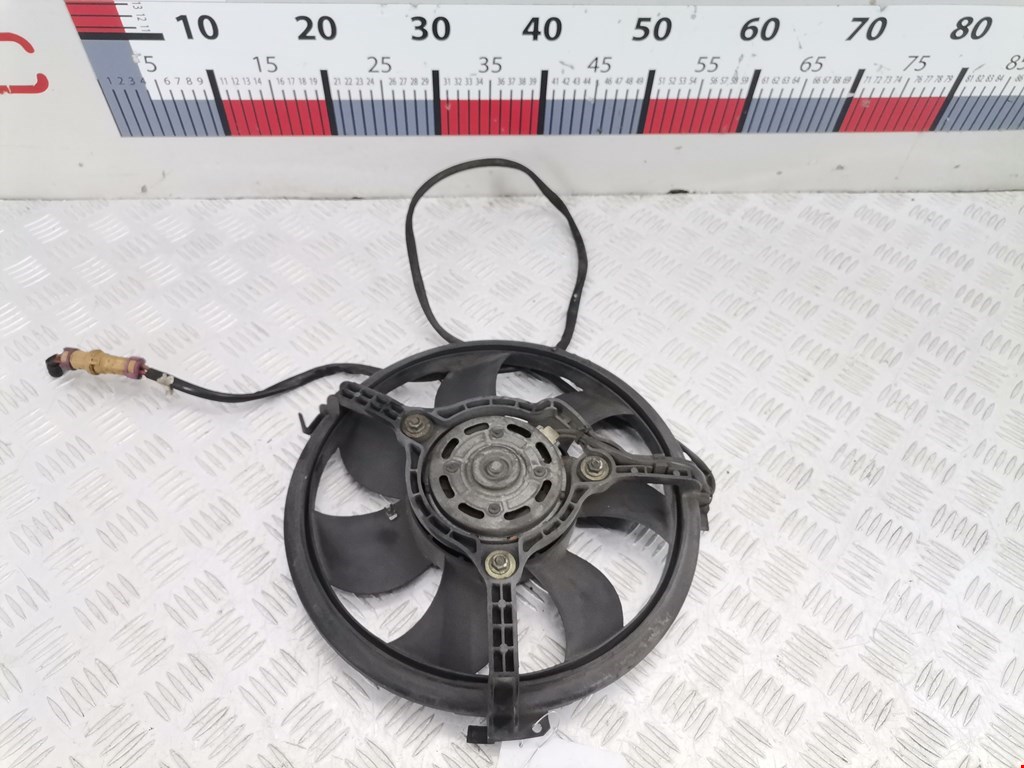 Вентилятор радиатора кондиционера VOLKSWAGEN Passat B5 1997-2005