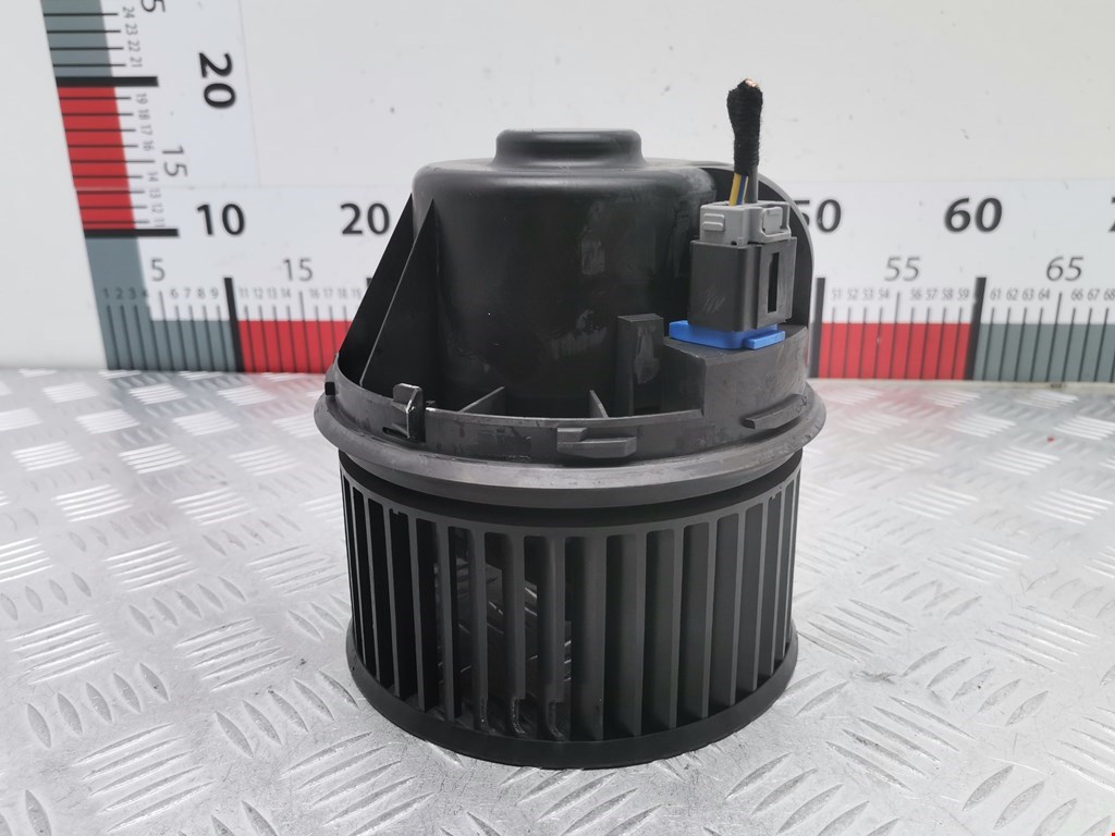 Моторчик (мотор) отопителя салона FORD Mondeo IV 2007-2015