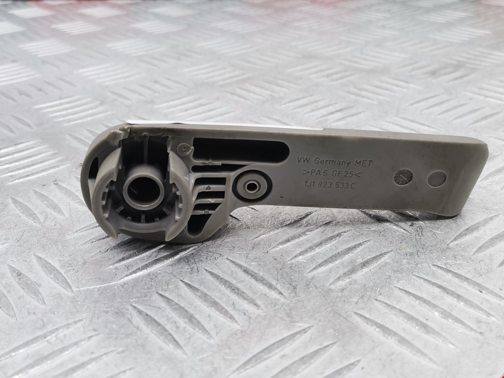 Ручка открывания капота VOLKSWAGEN Golf IV 1997-2003