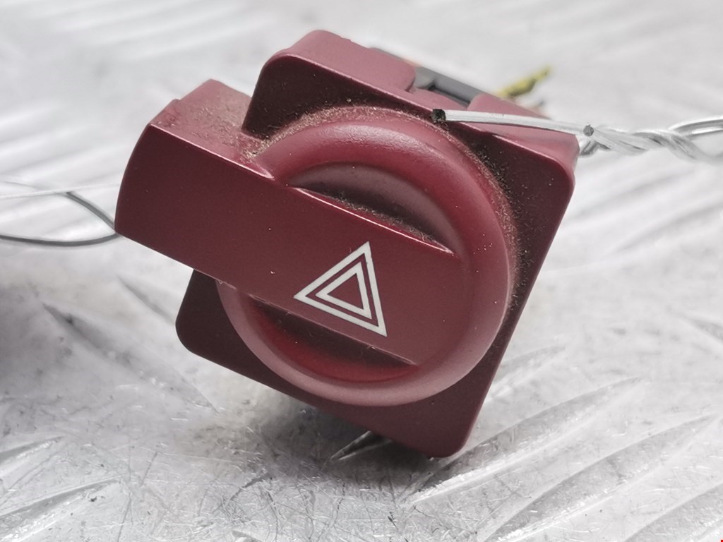 Кнопка аварийной сигнализации (аварийки) CITROEN C4 I 2004-2014