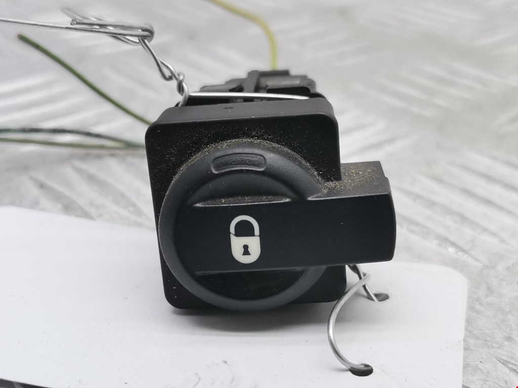 Кнопка центрального замка CITROEN C4 I 2004-2014