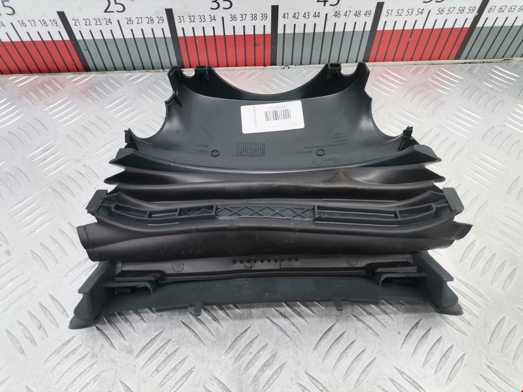 Кожух рулевой колонки FORD Fiesta 2008-2012