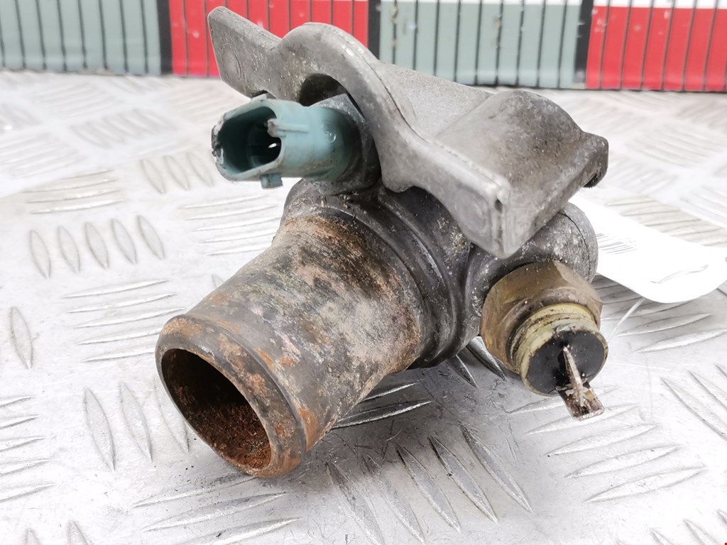 Корпус термостата IVECO Daily III 1999-2006