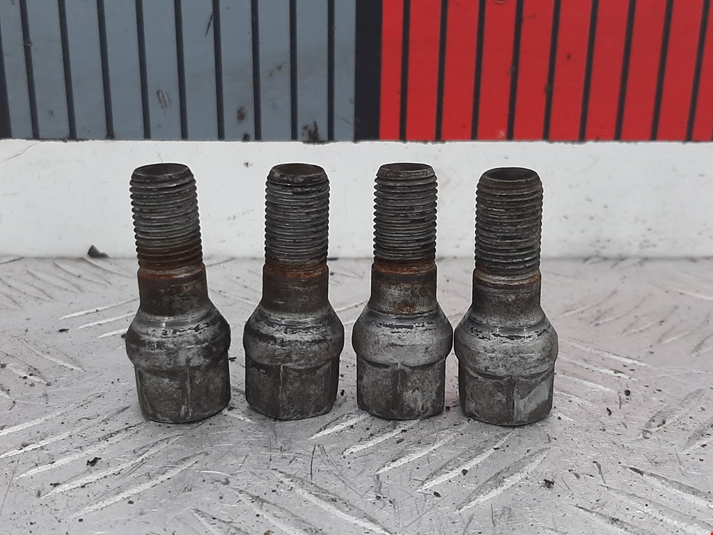 Болты PEUGEOT 207 2006-2015