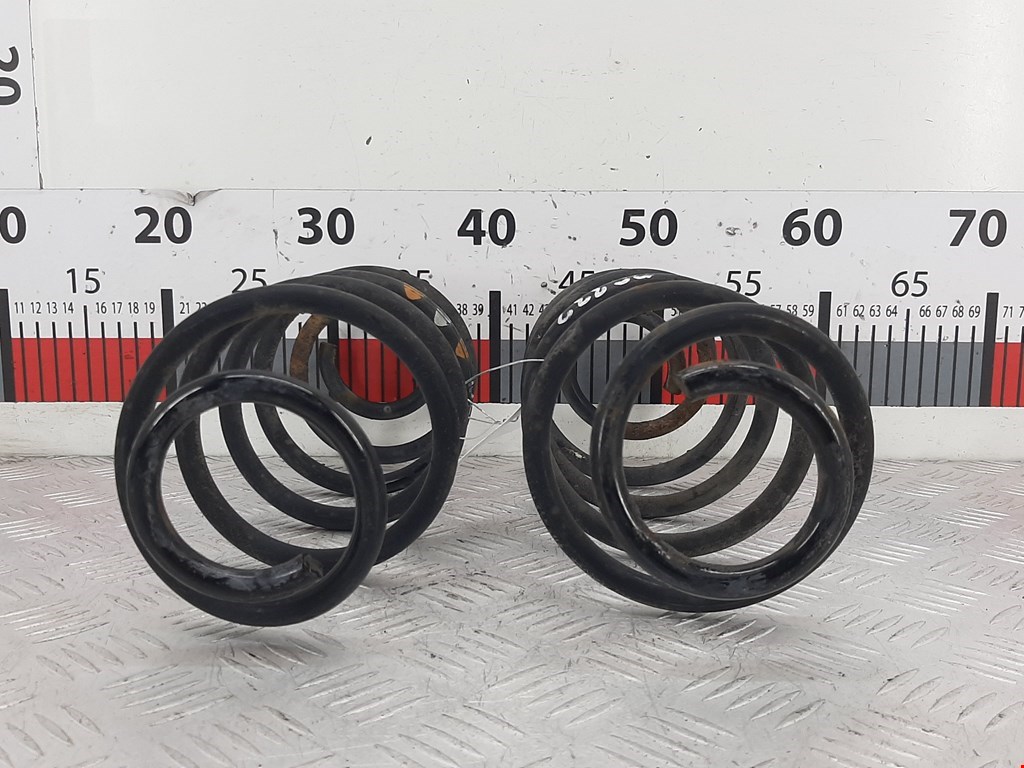 Пружина задняя левая/правая PEUGEOT 207 2006-2015