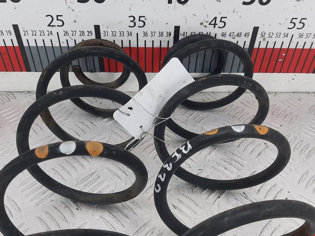 Пружина задняя левая/правая PEUGEOT 207 2006-2015