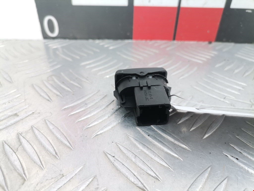 Кнопка стеклоподъемника FORD Kuga 2008-2012