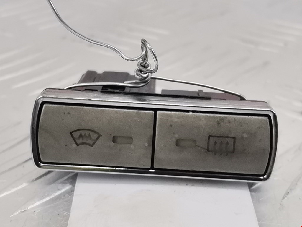 Кнопка подогрева (обогрева) переднего стекла Ford Mondeo 4 (2006-2014)