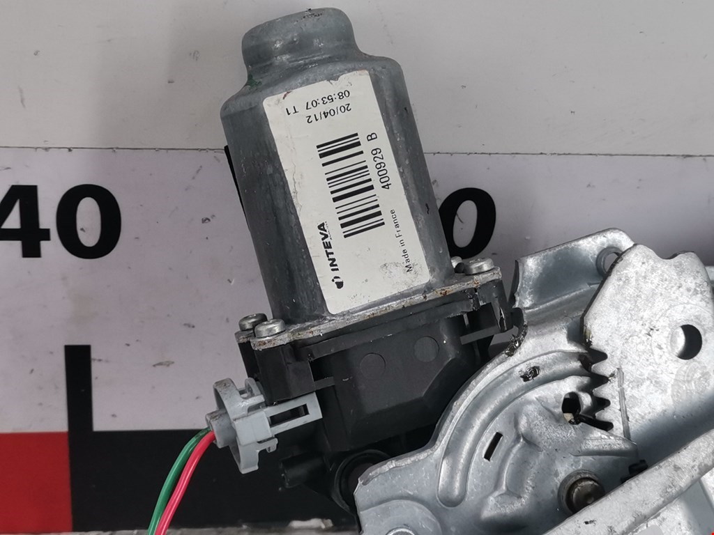 Стеклоподъемник задний правый NISSAN Note E11 2005-2014