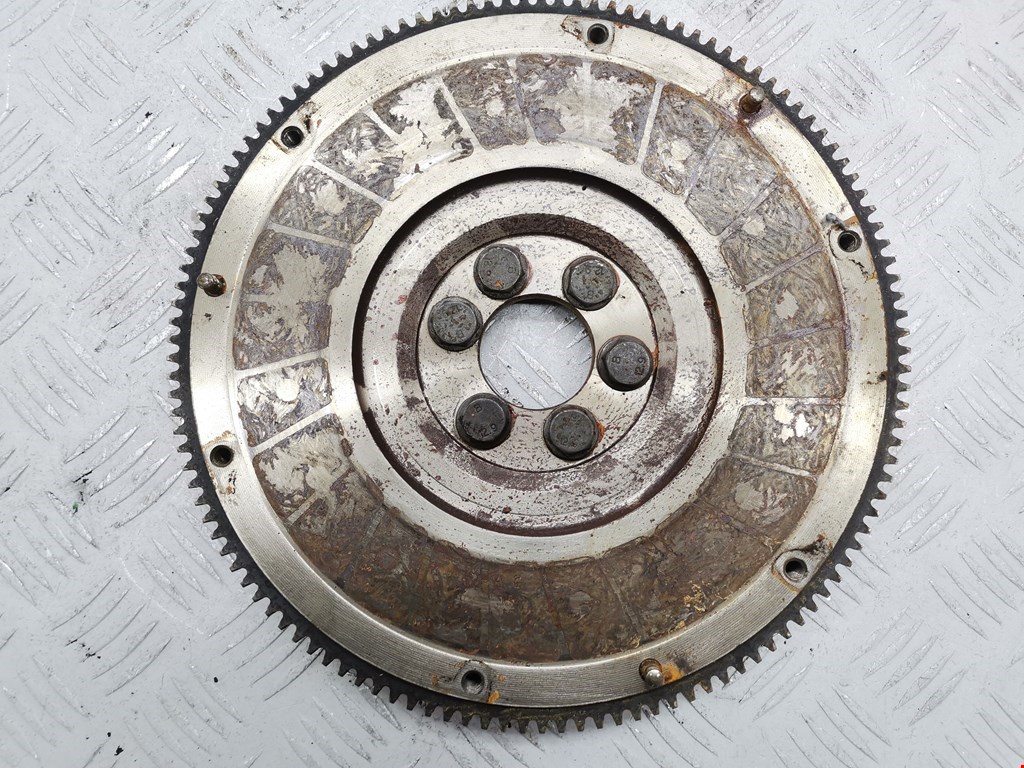 Маховик (демпфер сцепления) VOLKSWAGEN Golf V 2003-2009