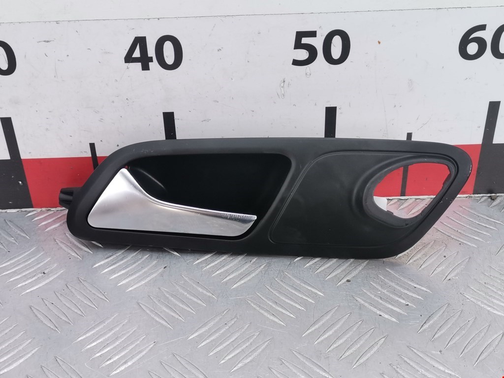 Ручка дверная задняя внутренняя левая VOLKSWAGEN Passat CC 2008-2017