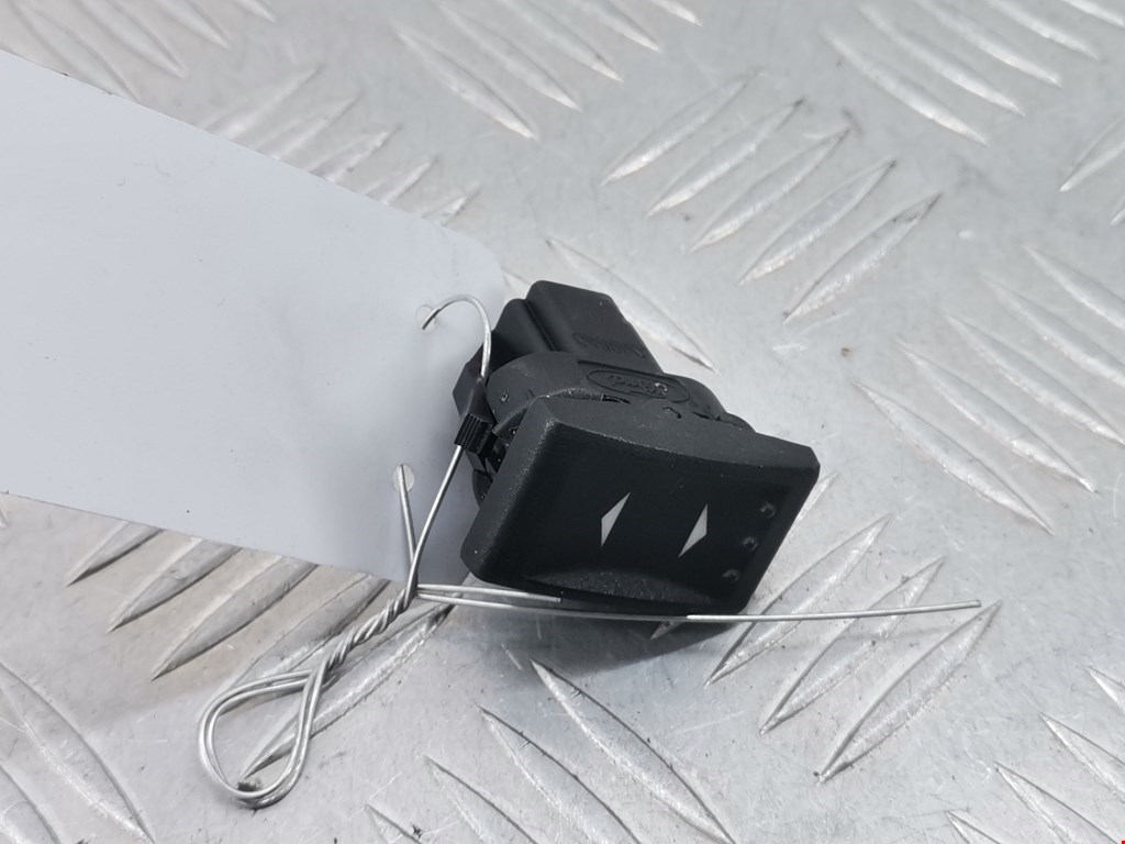 Кнопка стеклоподъемника FORD Mondeo III 2000-2007