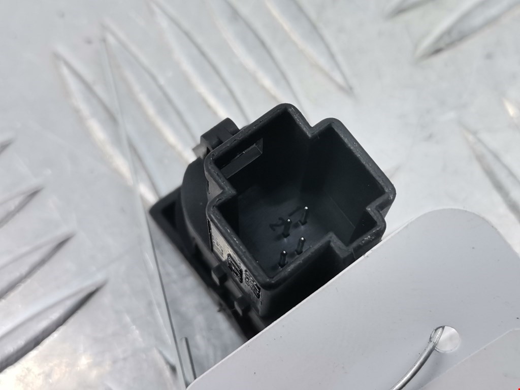 Кнопка стеклоподъемника FORD Mondeo III 2000-2007