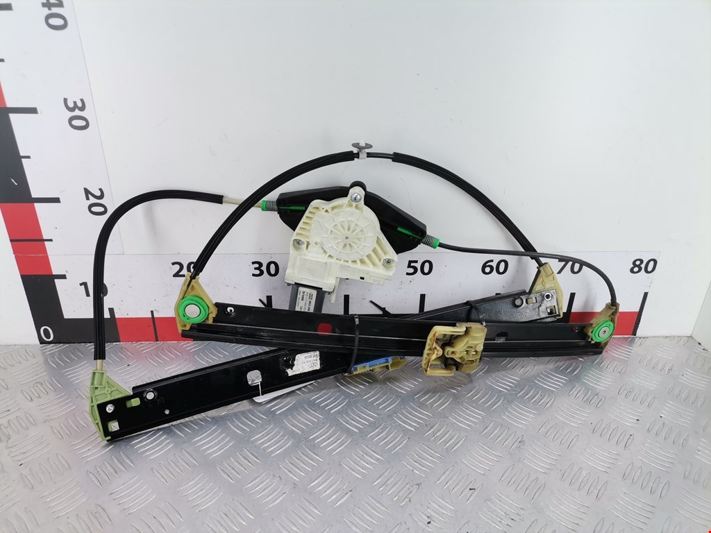 Стеклоподъемник передний левый AUDI A4 B8 2007-2015