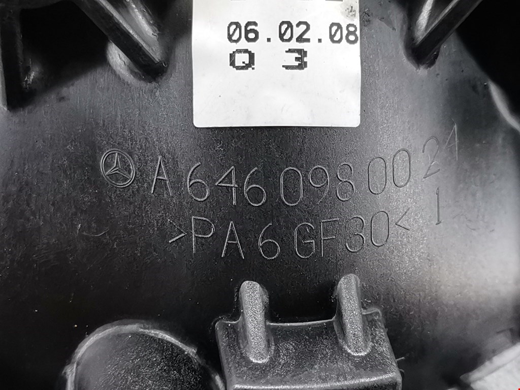 Коллектор впускной MERCEDES-BENZ C-Class C-klasse W204 2007-2015