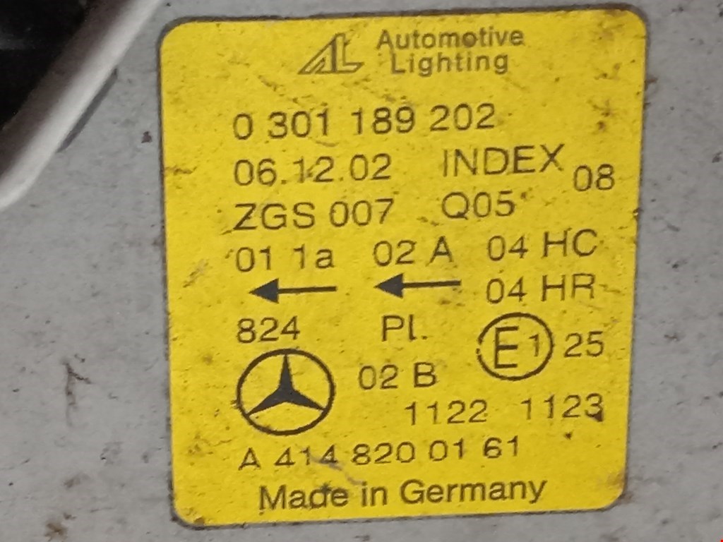 Фара правая MERCEDES-BENZ Vaneo 2001-2005