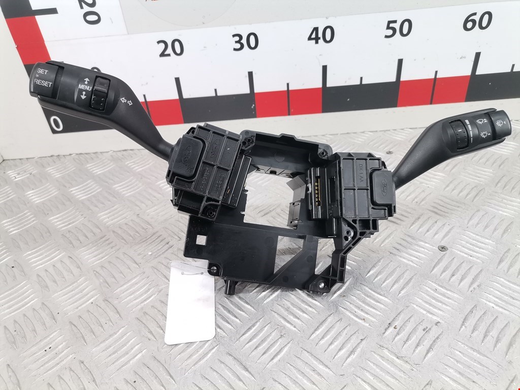 Переключатель поворотов и дворников (стрекоза) Ford Focus 2 (2004-2011)